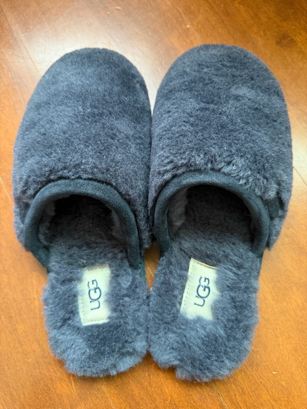 New Women UGG Fluffette True Navy Slippers Size 7